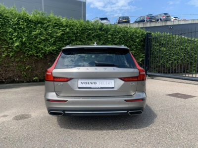 Volvo V60 B4 Inscription ACC Standkachel Park.Camera Trekhaak Automaat