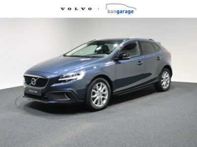 Volvo V40 Cross Country T3 Polar+ Luxury Panoramadak Harman/Kardon On Call Automaat