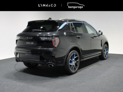 Lynk & Co 01 Plug-in Hybride Trekhaak Panorama Dak Adaptieve CC Automaat