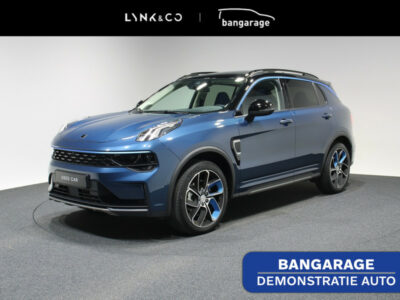 Lynk & Co 01 Plug-in Hybride 262 PK Panorama Dak Adaptieve CC Automaat