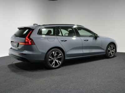 Volvo V60 B3 163 PK Ultimate Dark Climate Pack