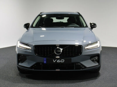 Volvo V60 B3 163 PK Ultimate Dark Climate Pack