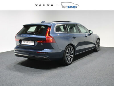 Volvo V60 B4 Plus Bright Standkachel 360 Camera H/K Trekhaak Automaat