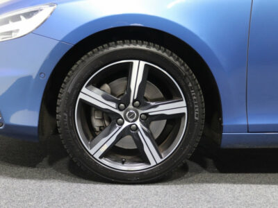 Volvo V40 T3 R-Design Polar+ Sport Premium Audio Panodak RTI Automaat