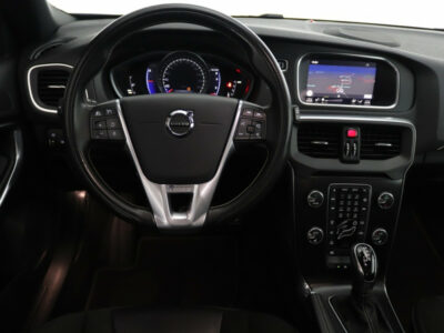 Volvo V40 T3 R-Design Polar+ Sport Premium Audio Panodak RTI Automaat