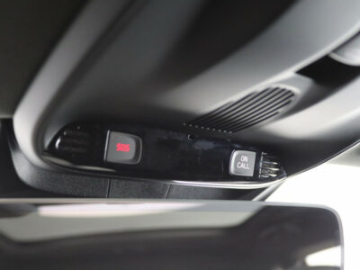 Volvo V40 T3 R-Design Polar+ Sport Premium Audio Panodak RTI Automaat