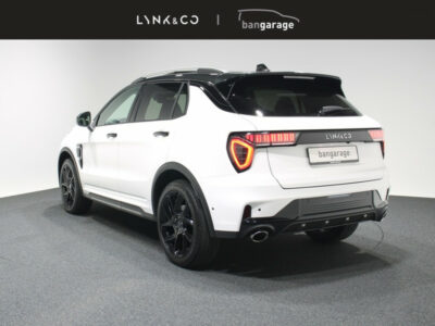 Lynk & Co 01 Plug-in Hybride 262 PK Panorama Dak Adaptieve CC Automaat