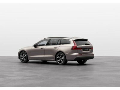 Volvo V60 B4 Core Park.Verwarming ACC Leder Trekhaak Automaat