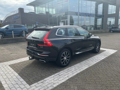 Volvo XC60 D4 AWD Inscription ACC Standkachel Trekhaak Automaat