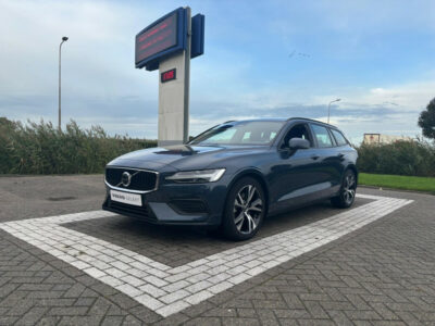 Volvo V60 B3 Essential Climate Pack ACC Trekhaak Automaat